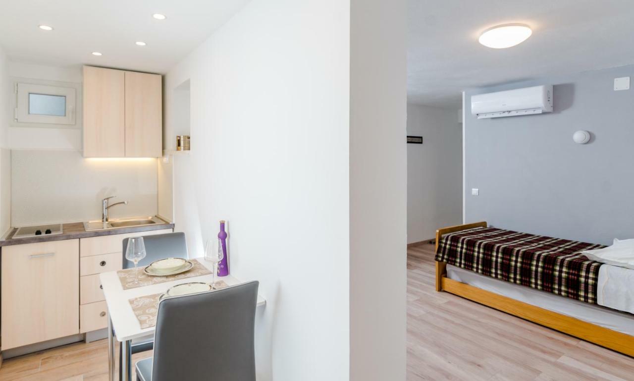 Apartament 2 Apartmans "Metro" And "Gum" Split Zewnętrze zdjęcie